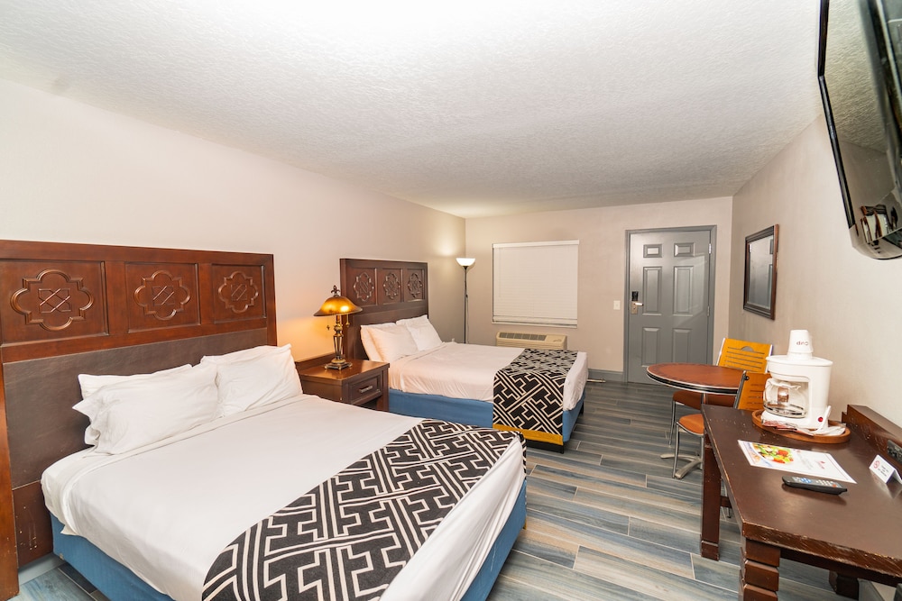 Sunshine Inn - photo 14