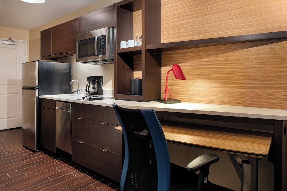 TownePlace Suites by Marriott Fresno Clovis - photo 6