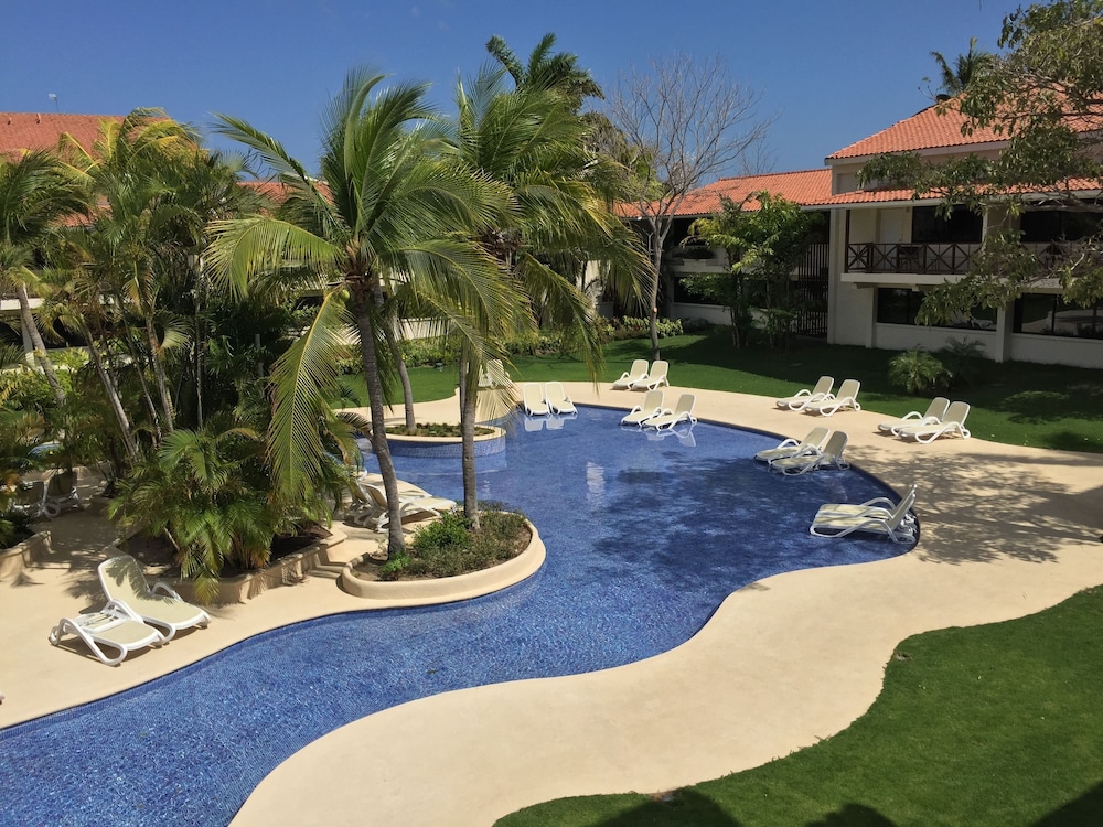 Coronado Luxury Club & Suites in Nueva Gorgona, Panama