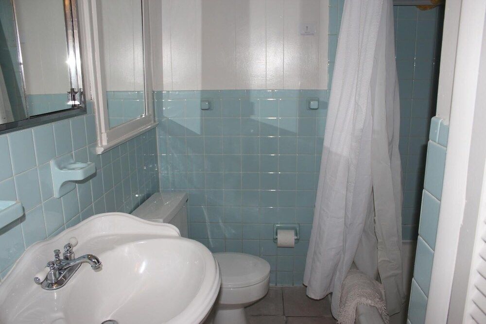 Surf Villa Hotel - photo 7