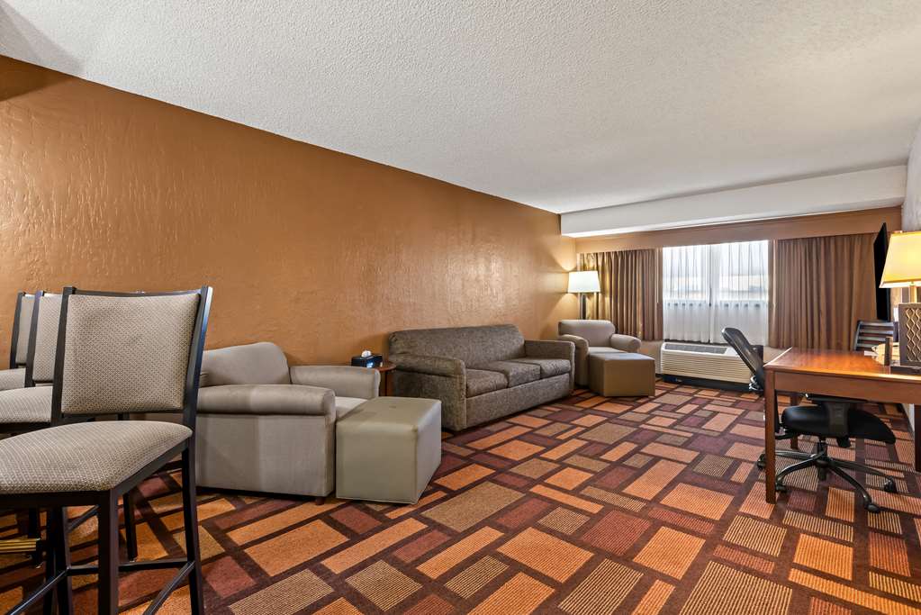 Best Western Tower West Lodge - photo 36