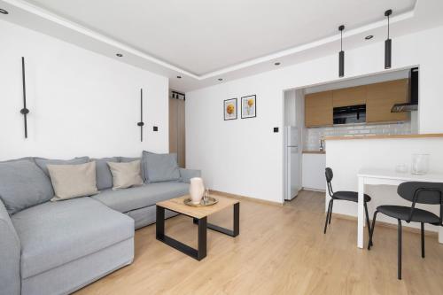Apartment with Balcony Łobzowska 57 street — 4-Star Luxury Hotel in Krakow, Poland