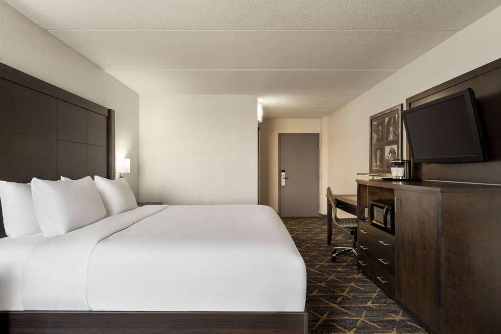 AmericInn by Wyndham Rochester Near Mayo Clinic - photo 22