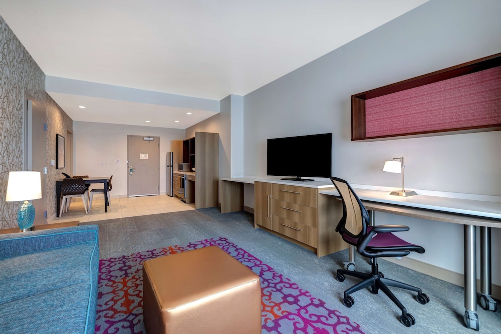 Home2 Suites by Hilton Las Vegas Northwest - photo 14
