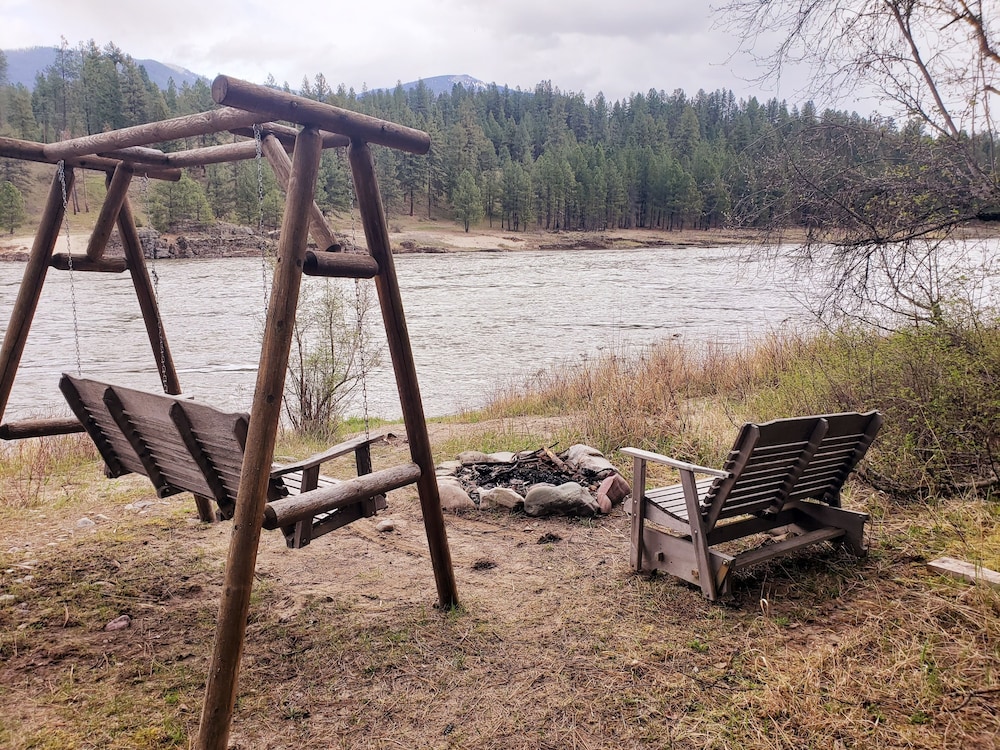 Riverfront Motel - photo 126