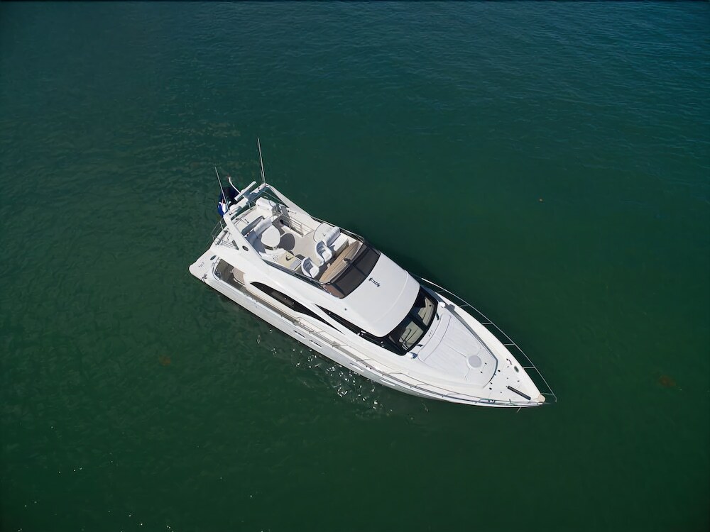 Miami Beach Luxury Yacht Charters - photo 15