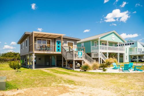 Conch West by Oak Island Accommodations - featured photo