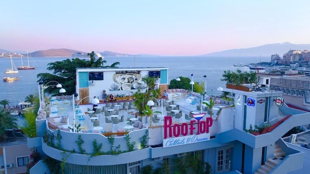 Illyrian Boutique Hotel - last minute hotel in Sarande