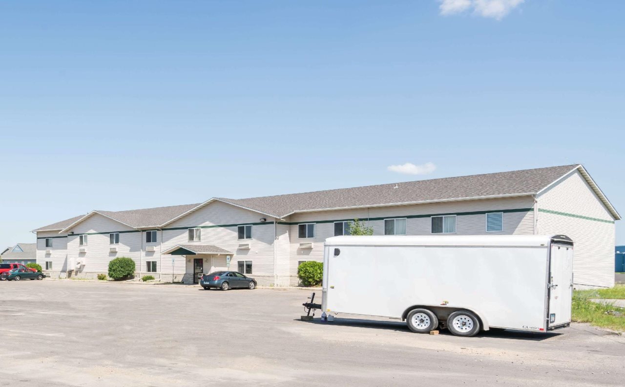 Bison Inn and Suites - last minute hotel in Fargo