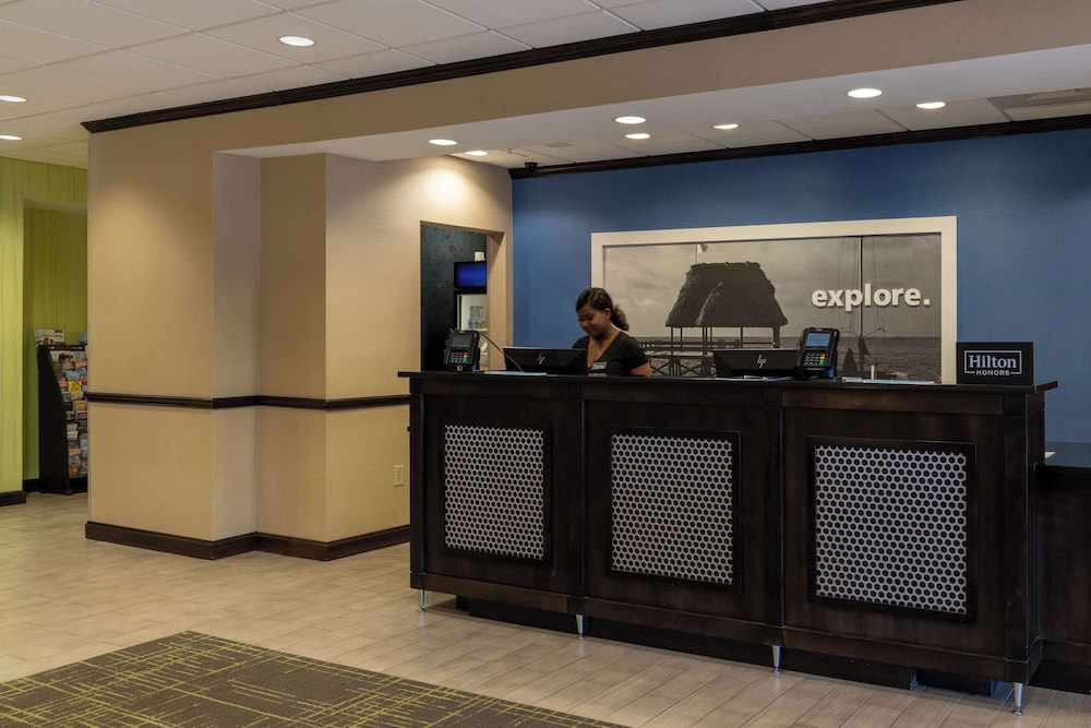 Hampton Inn Dahlgren - photo 3