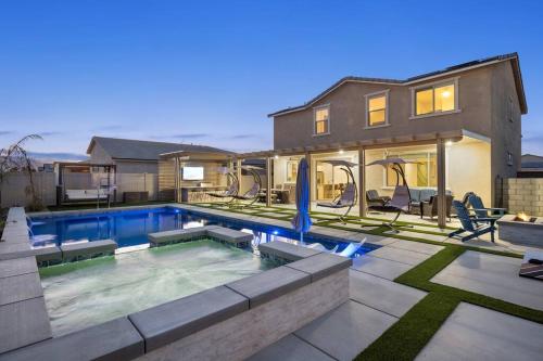 Coachella Luxe Stay 5br Resort Self Check In — Coachella