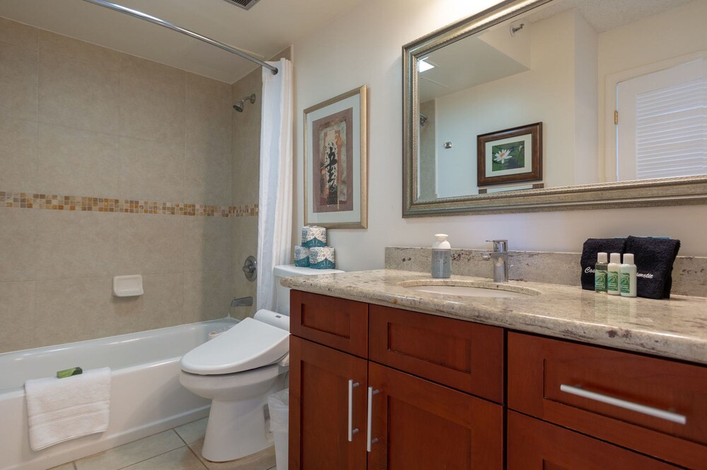 Waikiki Banyan Ocean View Tower 2 Suite 2310 - photo 13