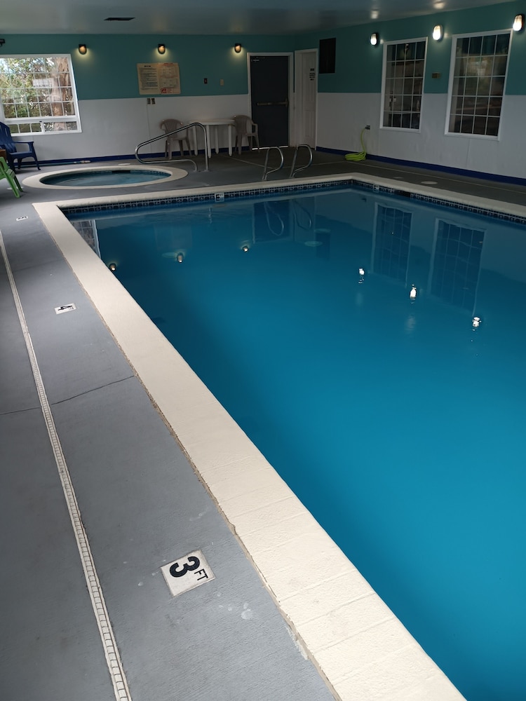 Westerly Motel - photo 26