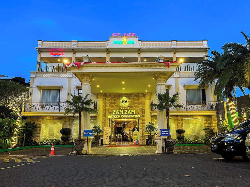 Zamzam Hotel and Convention Batu Powered By Archipelago in Batu, Indonesia