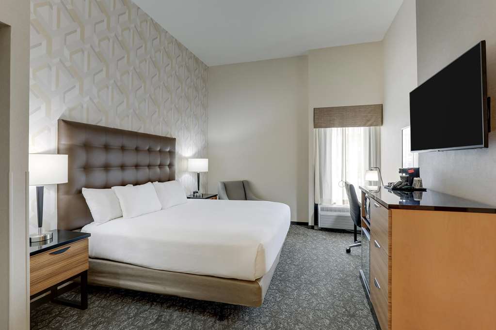 Drury Inn & Suites Birmingham Lakeshore Drive - photo 25