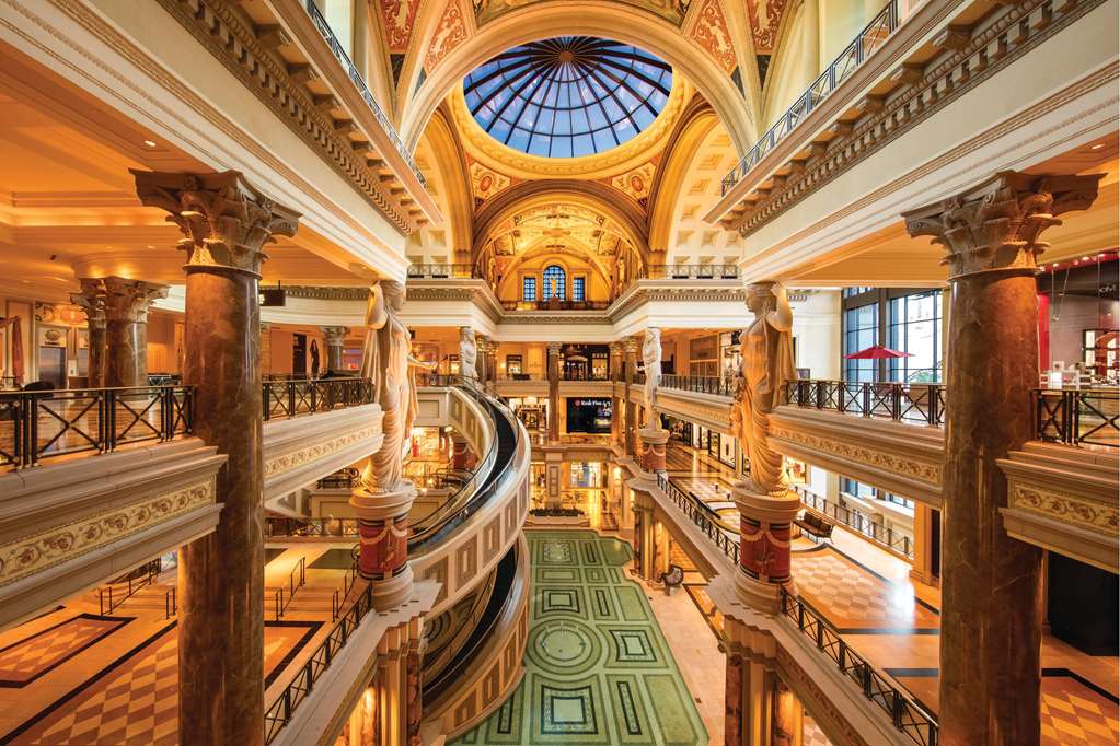 Caesars Palace - photo 84