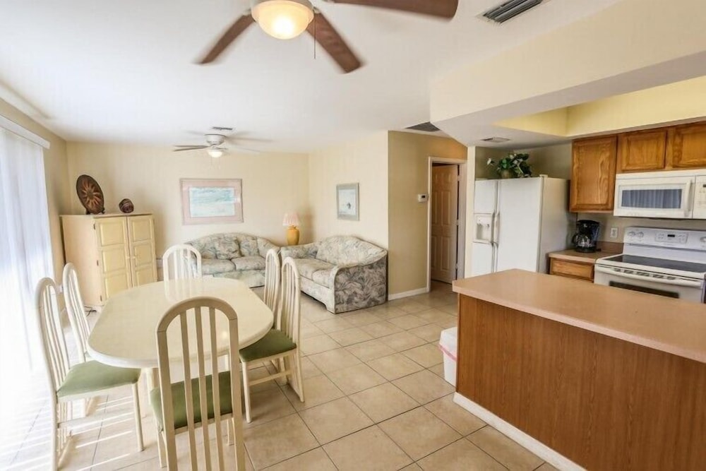 106 Tropical Shores Manor Fort Myers Beach - photo 17