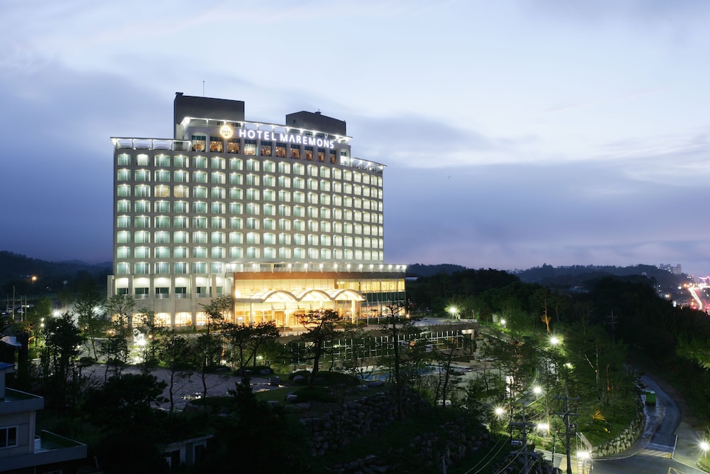 Hotel Maremons in Sokcho, South Korea
