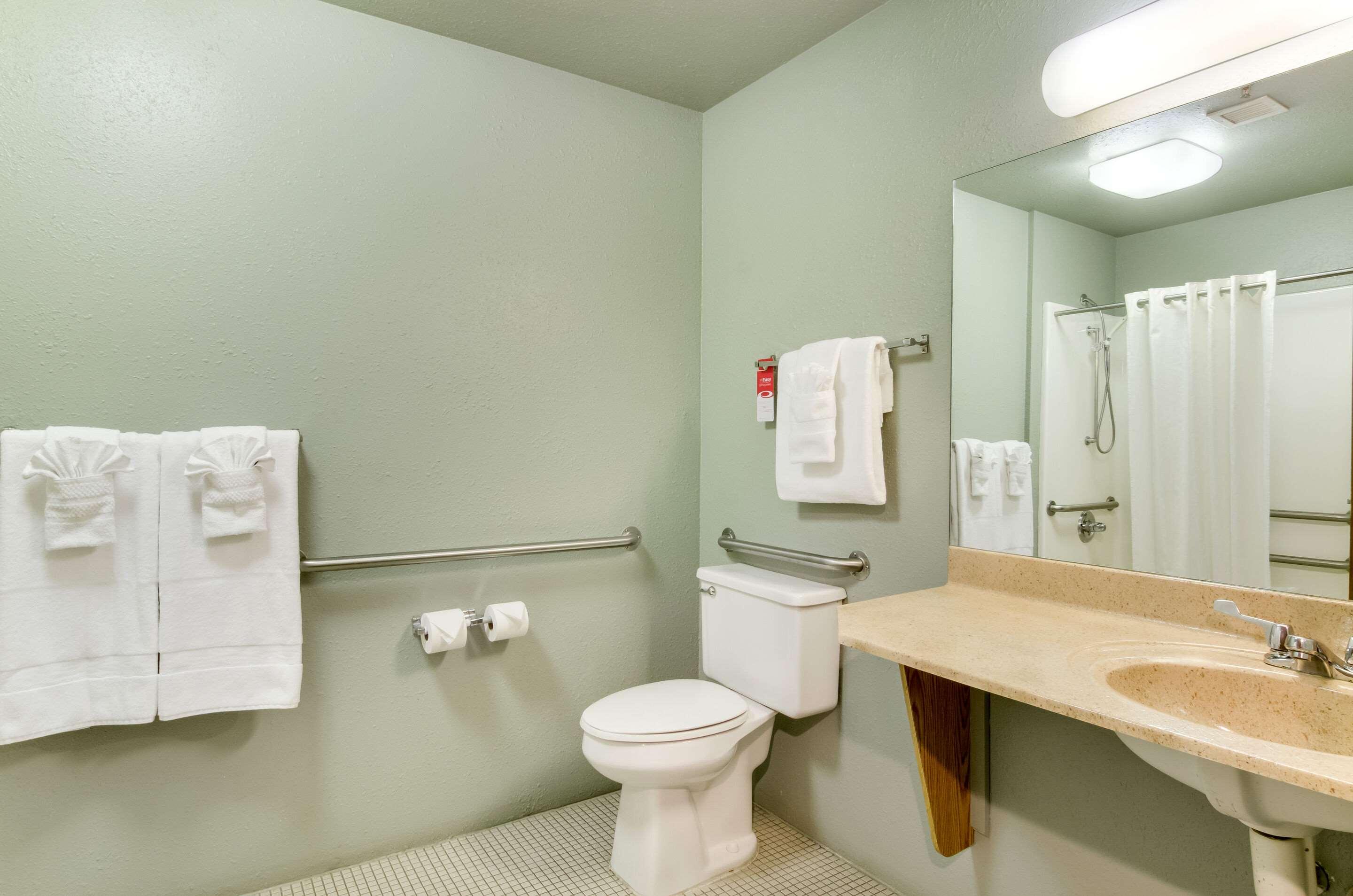 Econo Lodge Laramie WY - photo 40