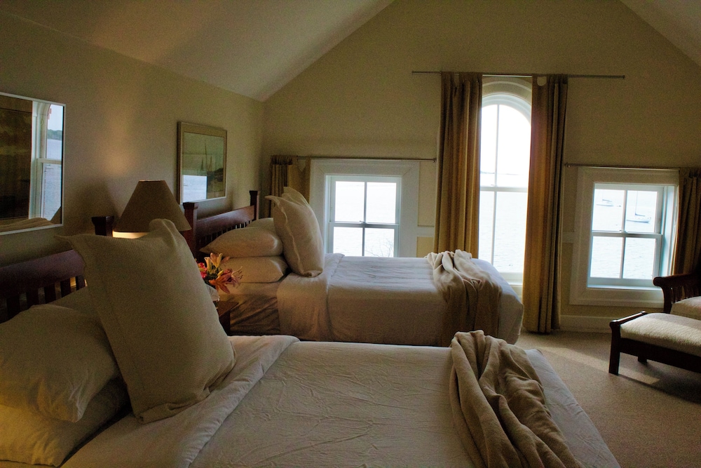 The McKernan Inn - photo 33