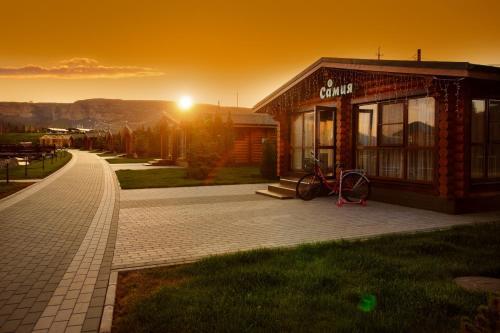 Adijuh Pelas — 4-Star Luxury Hotel in Khabez, Russia