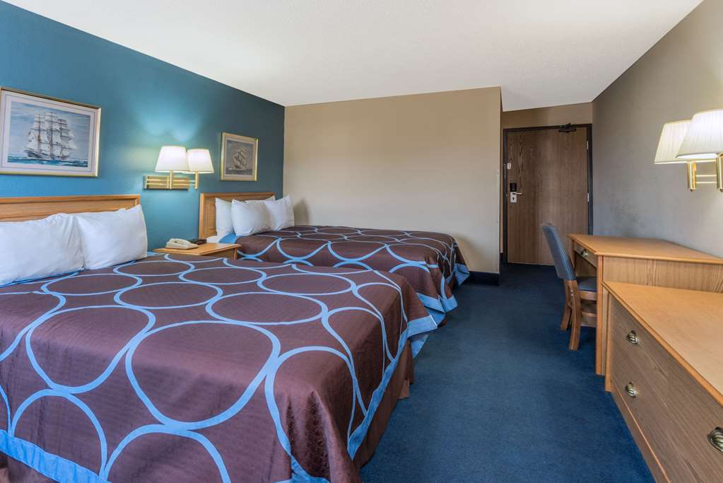 Super 8 by Wyndham Potosi - photo 8