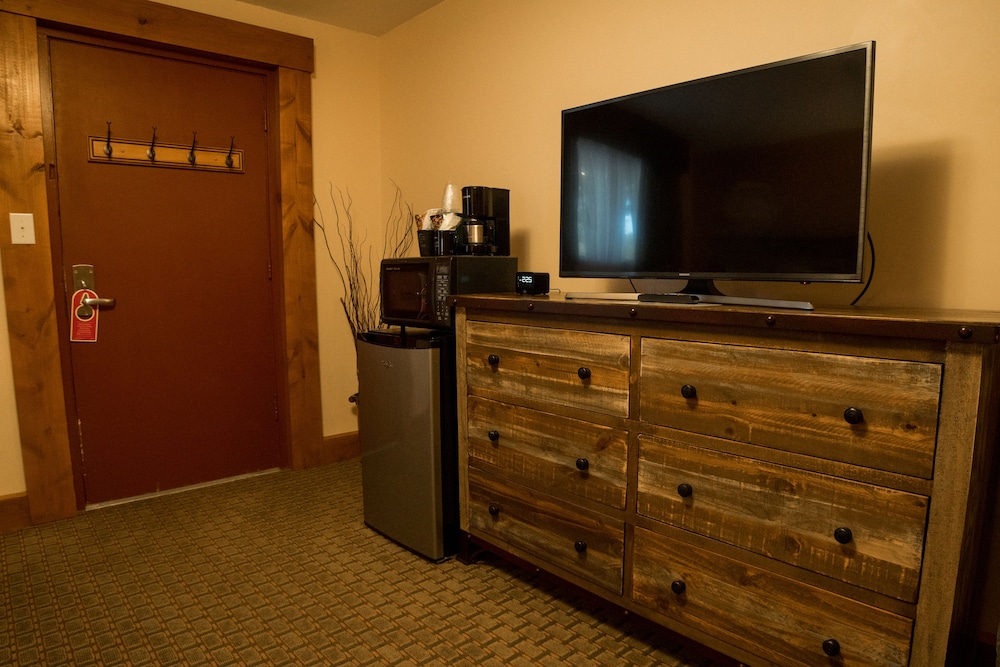 Silver Moon Inn - photo 19