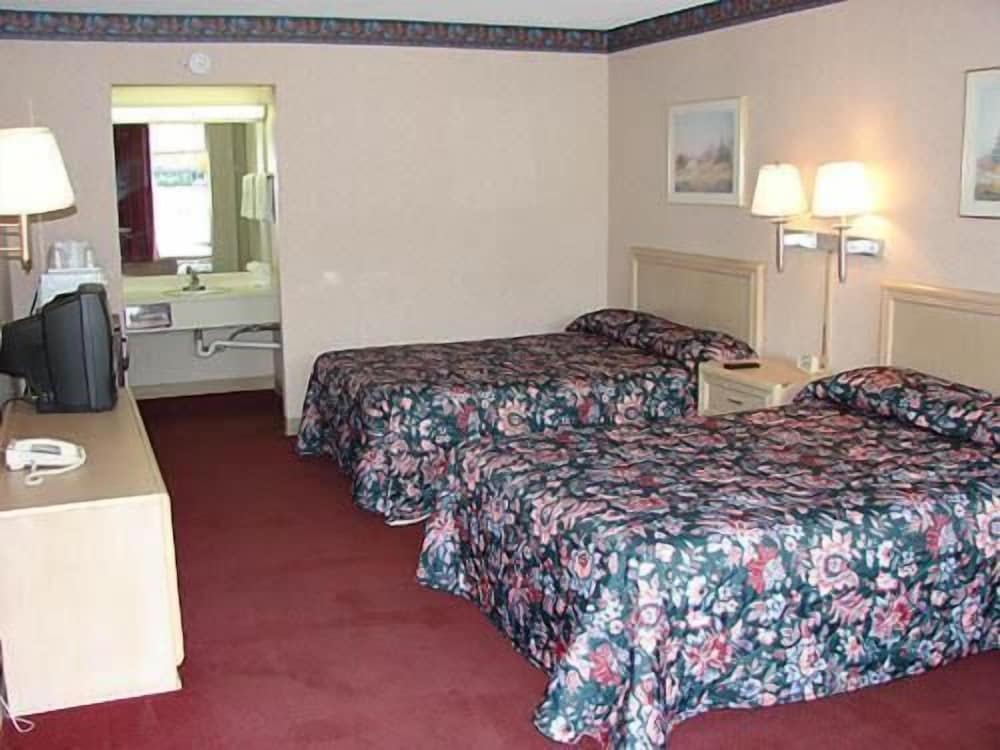 Green Valley Motel - photo 13