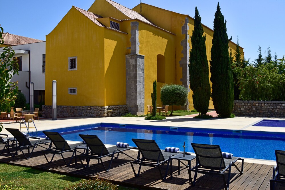 Pousada Convento de Tavira Historic Hotel — 5-Star Luxury Hotel in Tavira, Portugal