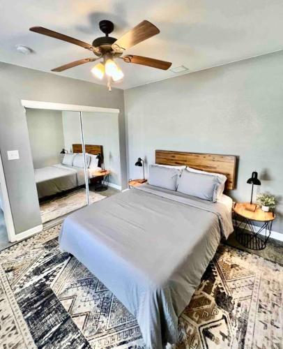Posh Pad — 4-Star Luxury Hotel in Marion, United States