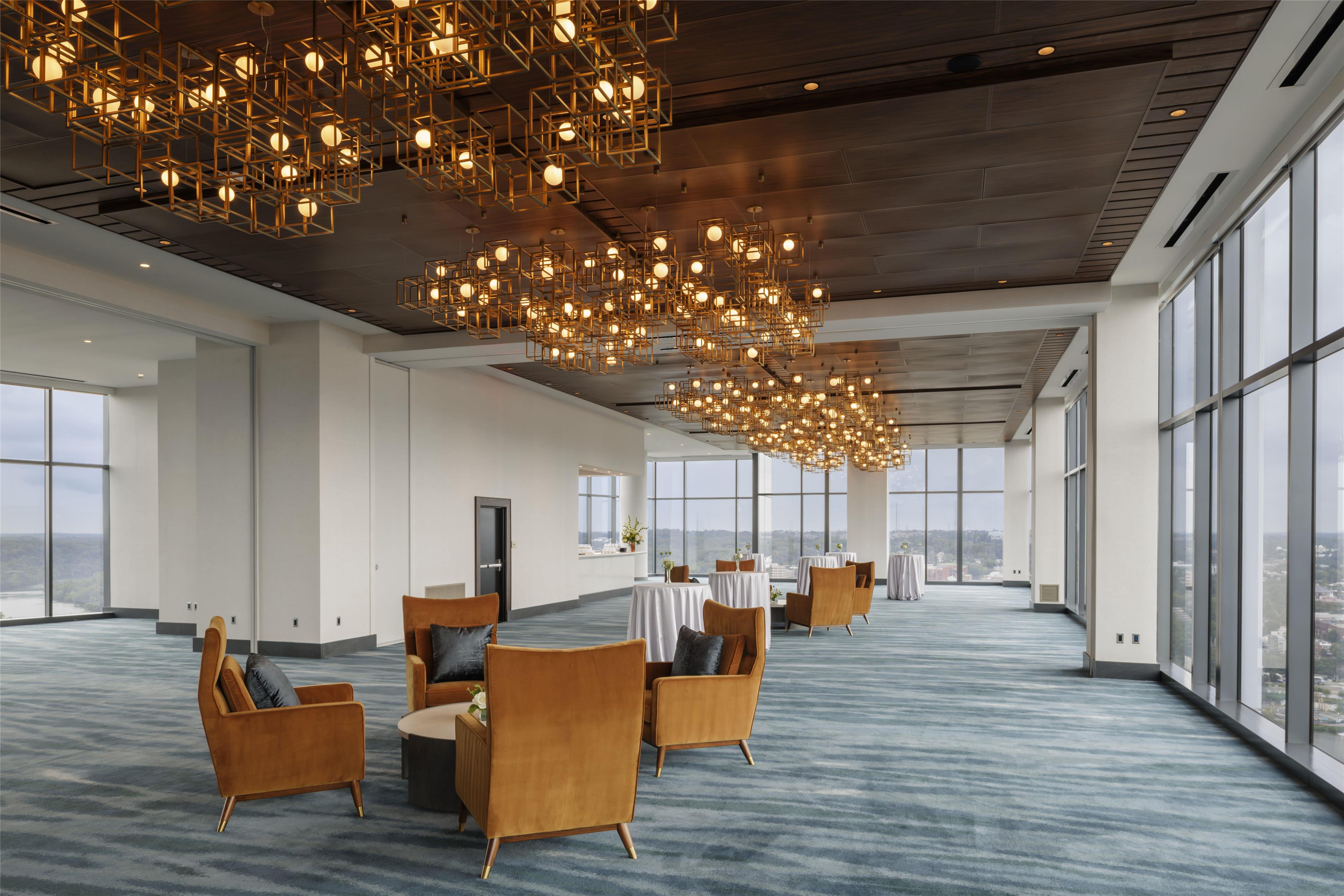 Hilton Arlington Rosslyn The Key - photo 28