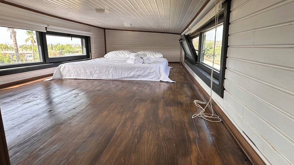 Flu Alaçatı Tiny House Otel — Cesme — photo 3