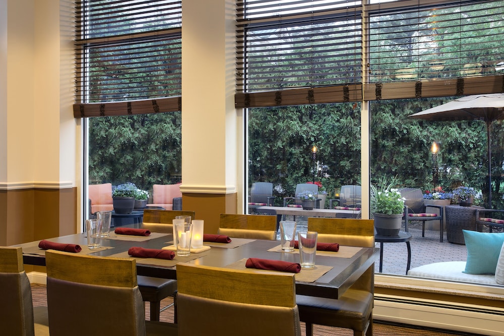 Hilton Garden Inn Saratoga Springs - photo 50