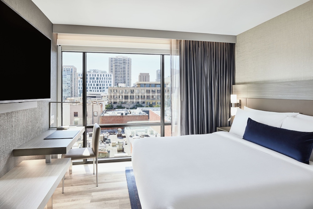 AC Hotel San Diego Downtown Gaslamp Quarter - photo 11