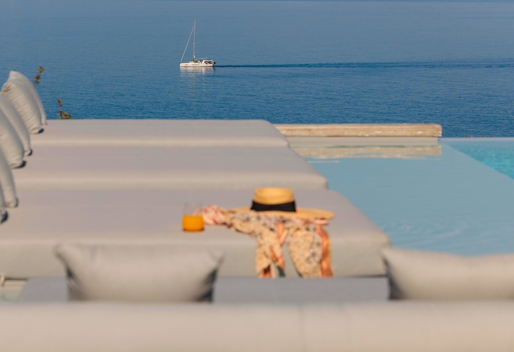 Kana Hotel in Naxos, Greece