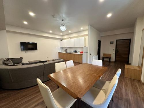Bakuriani Inn Triple Lux #332