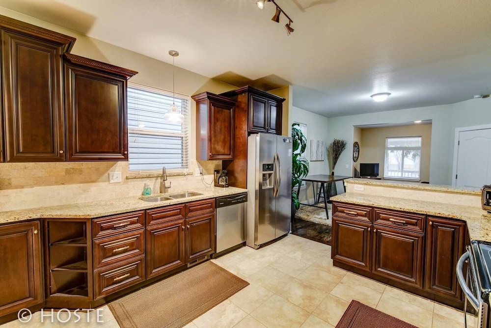 2BR Old Colorado City Retreat With Mtn View - photo 9