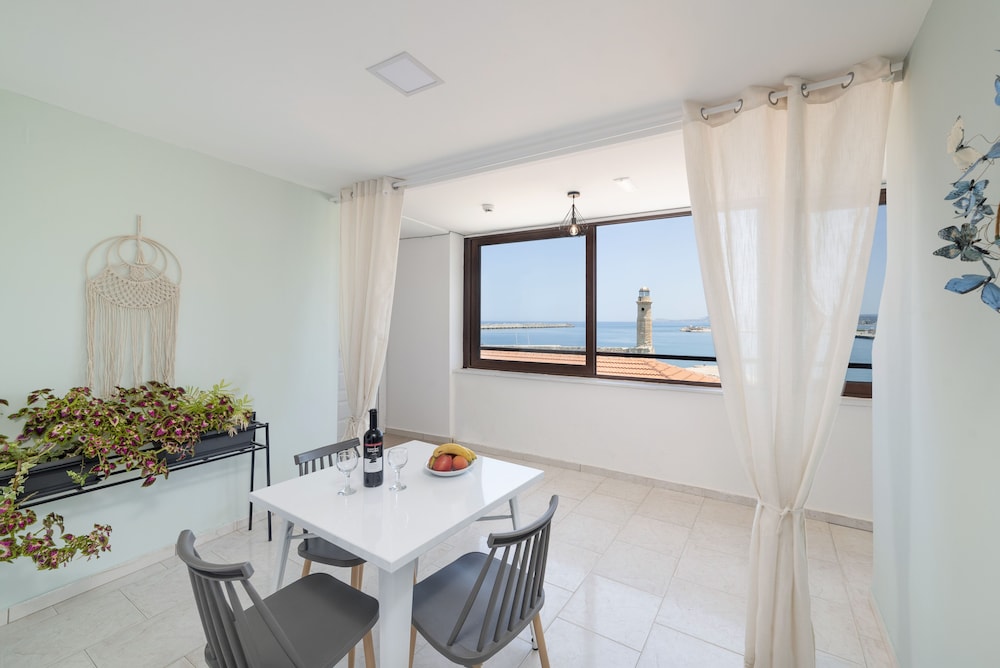 Faros Beach Hotel - carbon neutral hotel in Rethymno