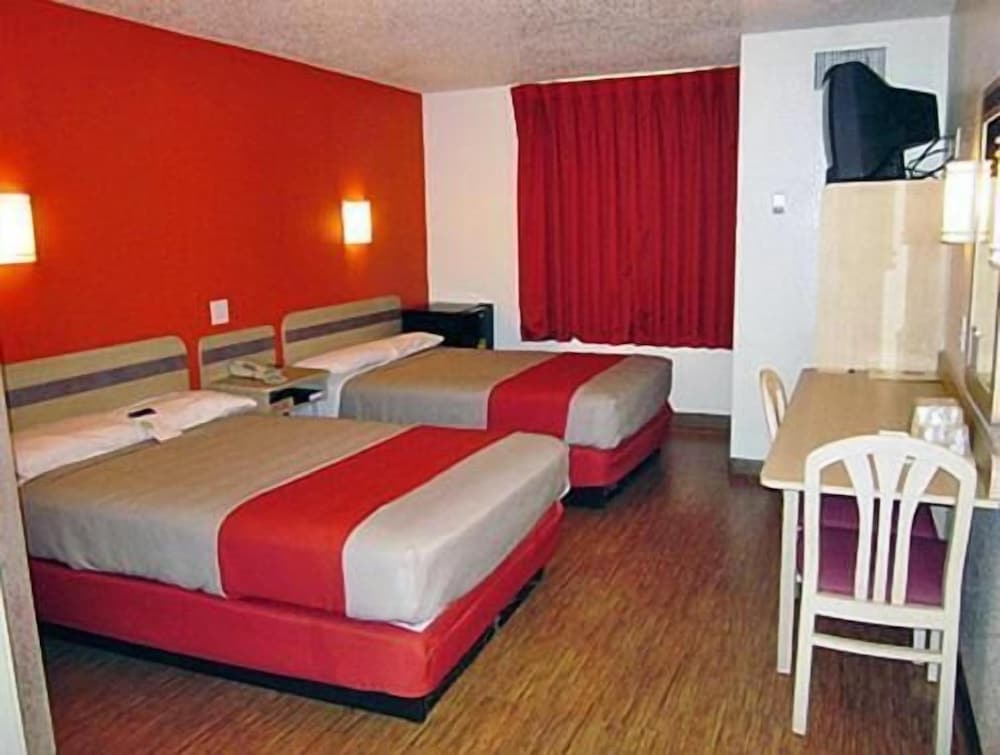 Motel 6 McKinney TX North - photo 11
