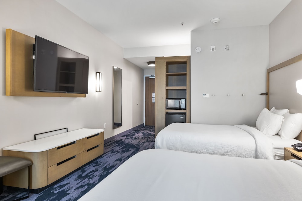 Fairfield by Marriott Inn & Suites San Francisco Airport Oyster Point Area - photo 12