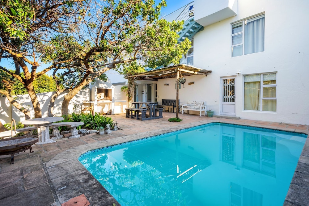 Vermont Dreamcatcher in Hermanus, South Africa