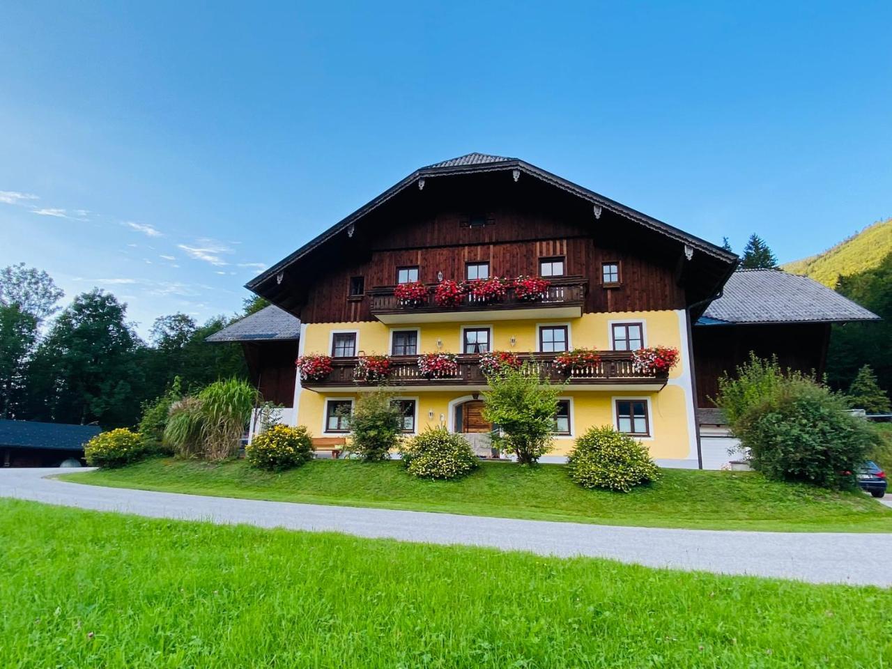 Bauernhof Leitenhof — Hintersee