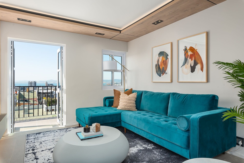 De Waterkant Piazza 301 — 4-Star Luxury Hotel in Cape Town, South Africa