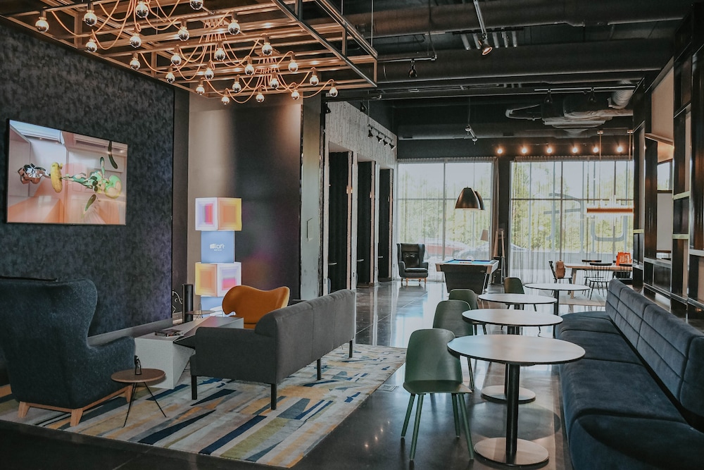 Aloft Omaha West - photo 6