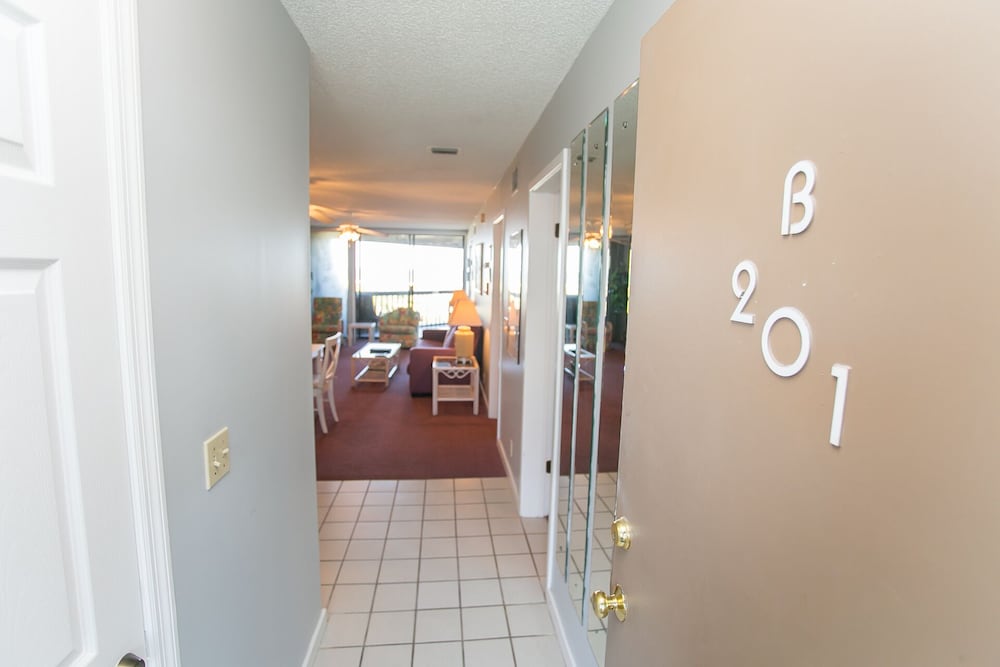 Hibiscus Resort B 2 Bedroom Condo by MCM St. Augustine in Saint Augustine, United States