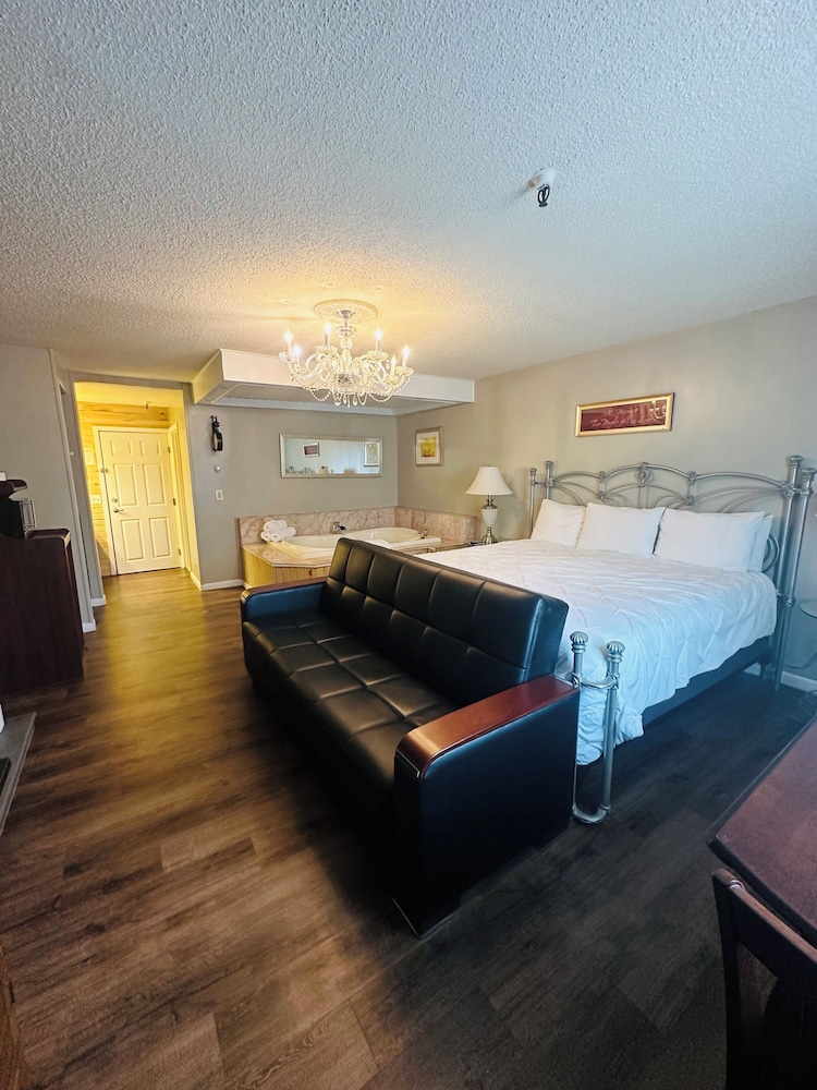 Vacationland Inn & Suites - photo 9