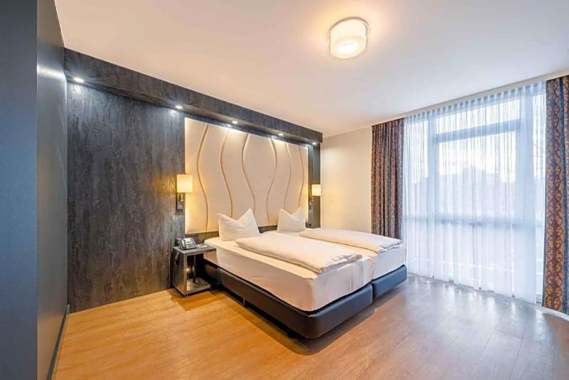 Plaza Inn Kv Ln Pulheim in Pulheim, Germany