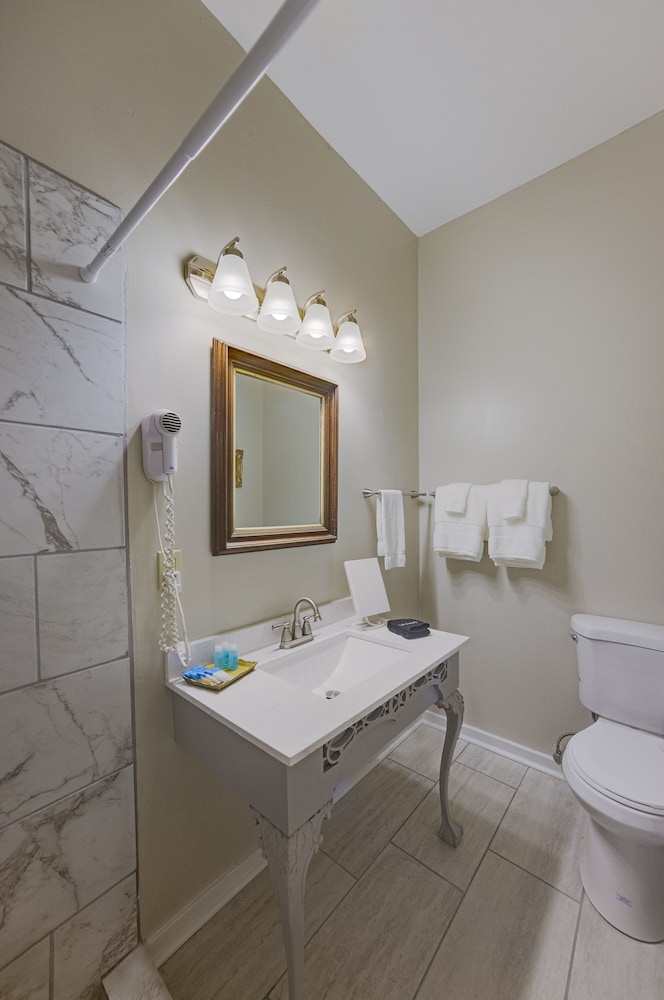 The Inn at Cedar Grove - photo 107