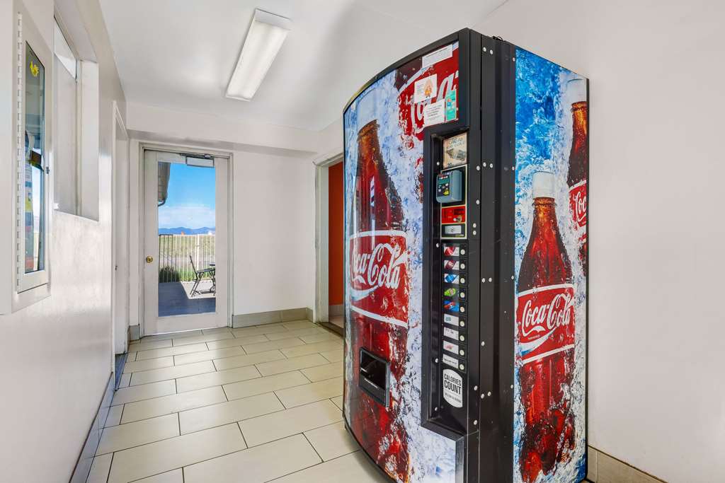 Motel 6 Beaver UT - photo 24