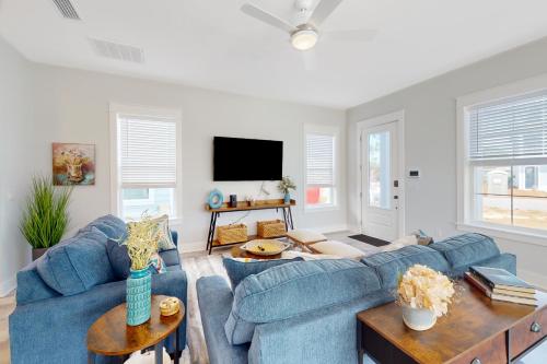 Lagoon Manor - photo 22